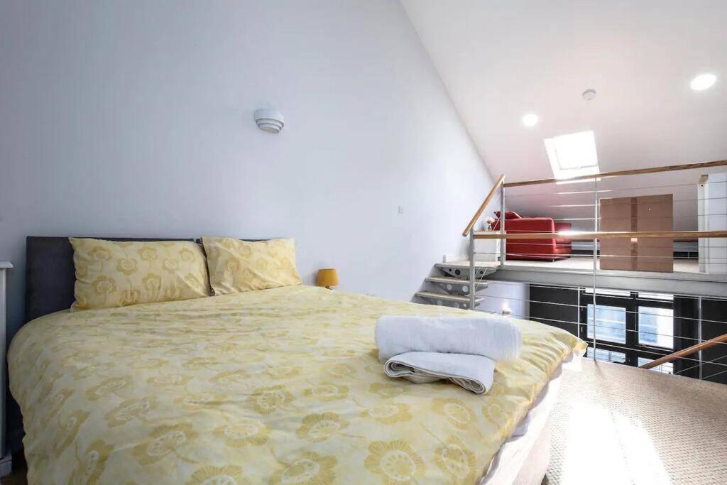 Apartment Stunning Mezzanine In The Heart Of Liverpool!